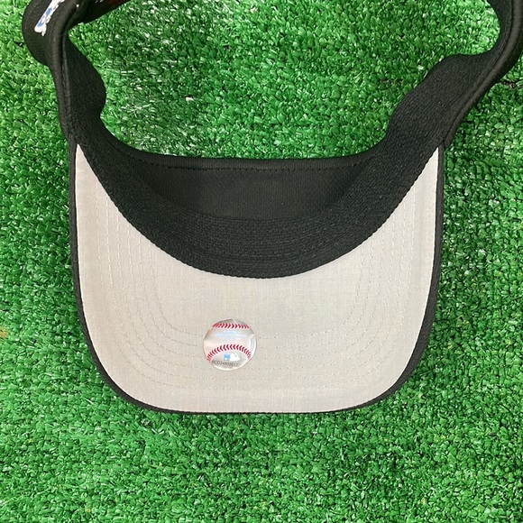 Pittsburgh Pirates Visor - Picture 6 of 11